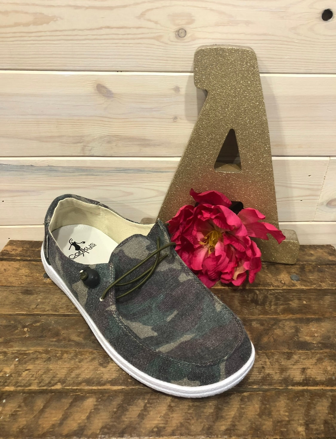 CORKY CAMO