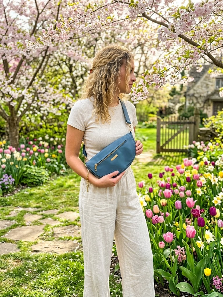 SS Crossbody Azure
