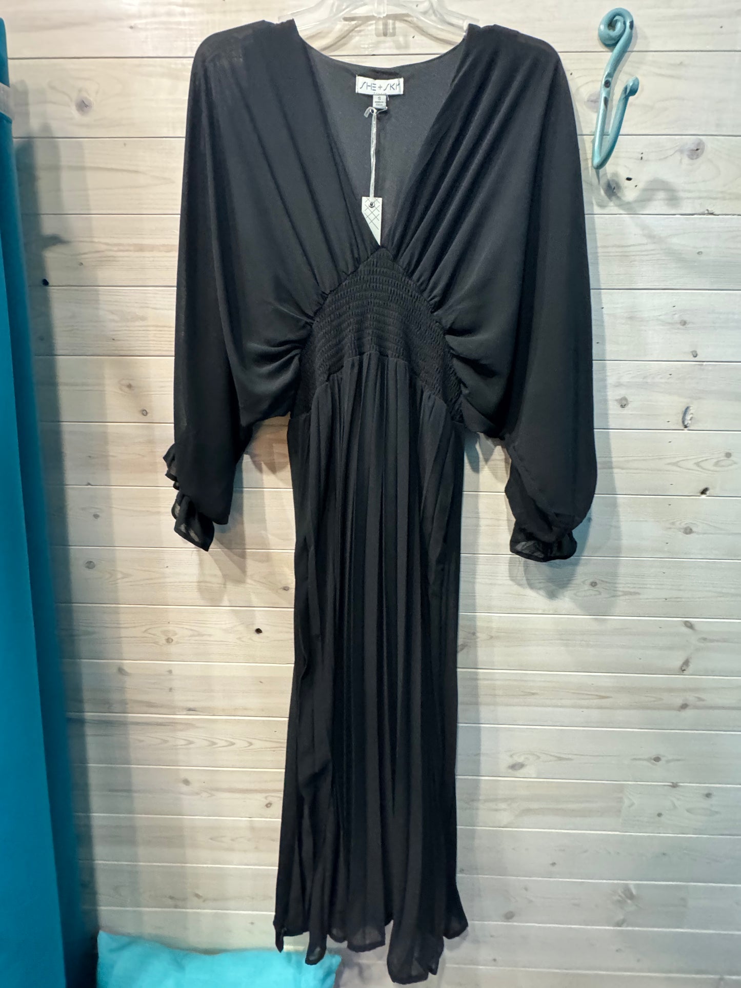 SHE+SKY BLACK DRESS