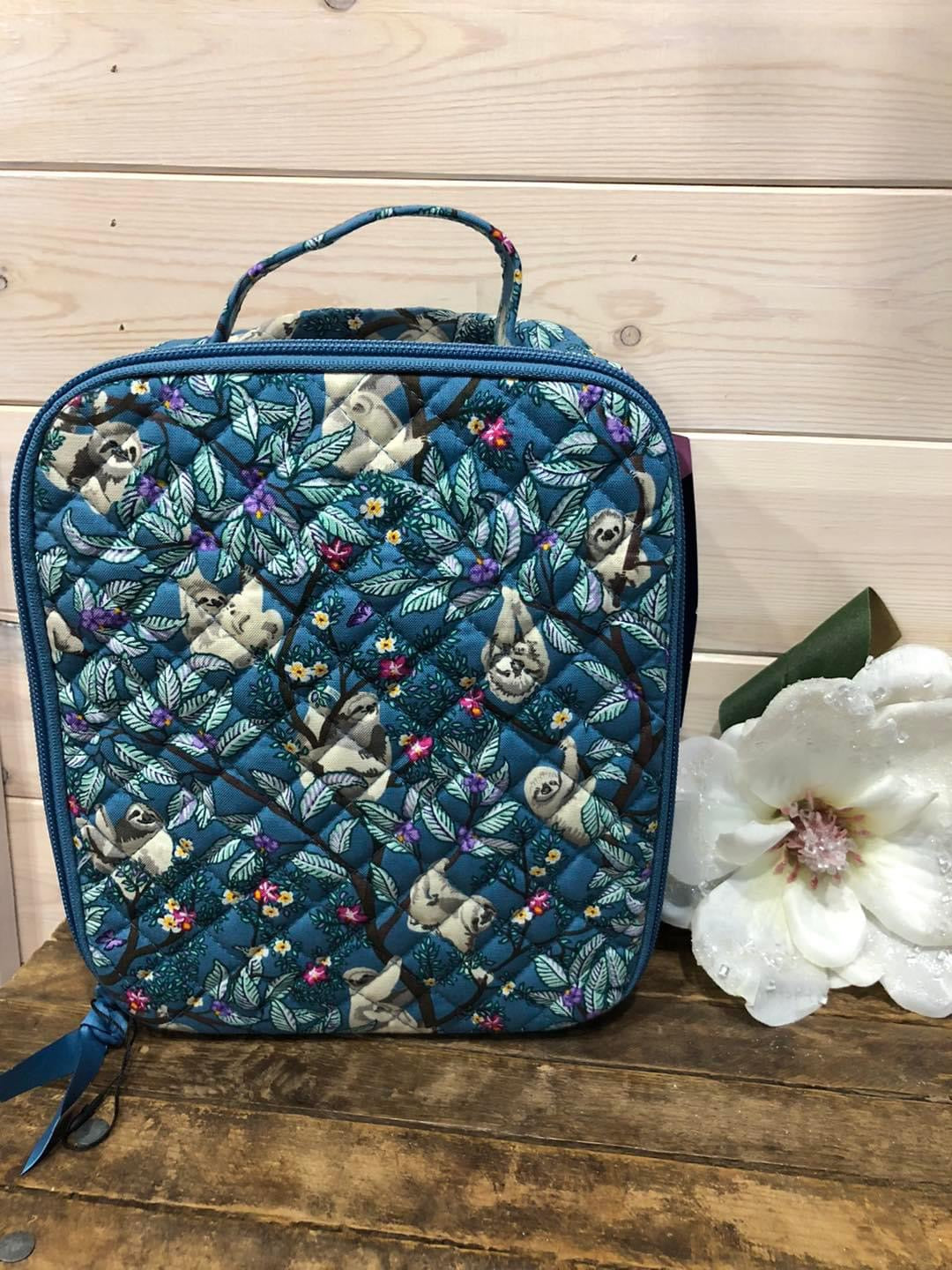 VERA BRADLEY LUNCH BOX HANGING AROUND