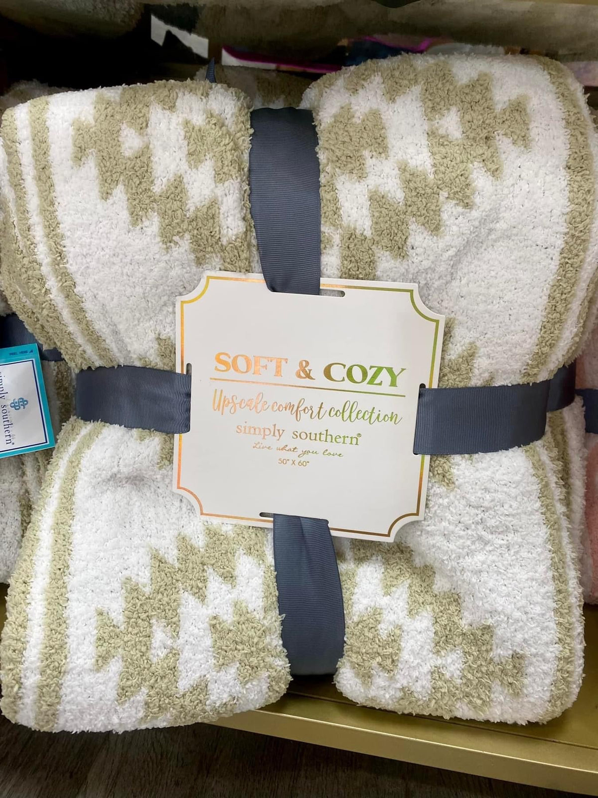 SIMPLY SOUTHERN SOFT & COZY BLANKET TAN