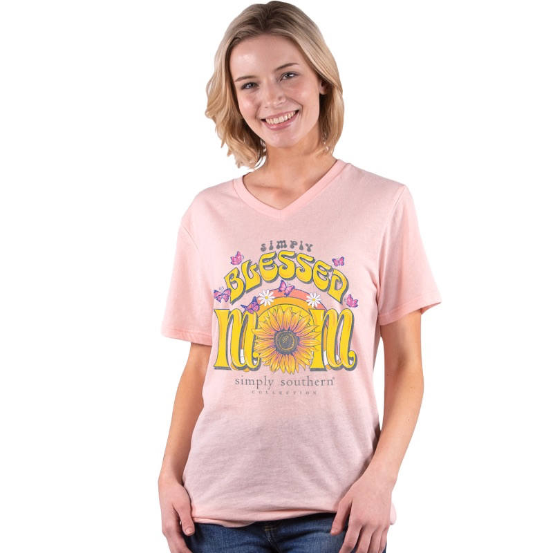 SIMPLY SOUTHERN VNECK-MOM