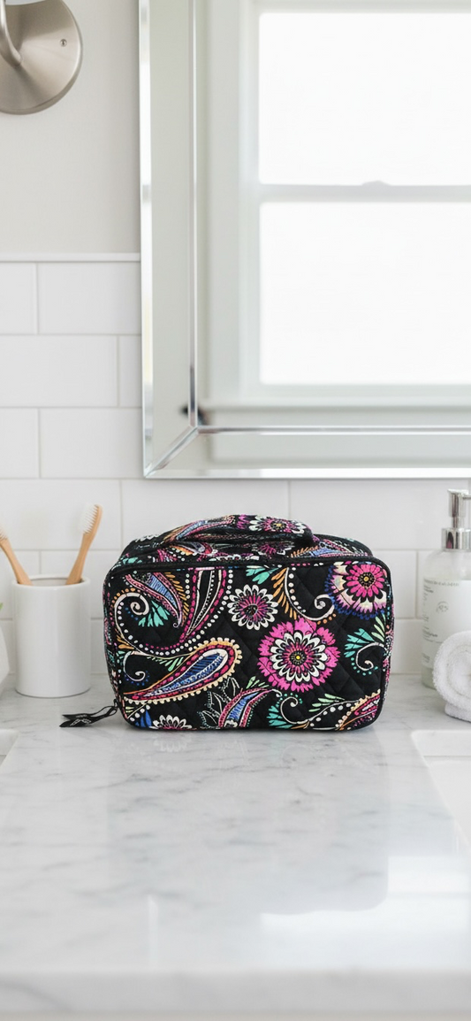 VERA BRADLEY LARGE BLUSH & BRUSH MAKEUP CASE BANDANA SWIRL
