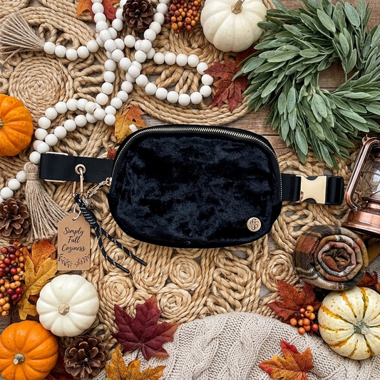 Simply Southern Black Textured Zip Belt Bag
