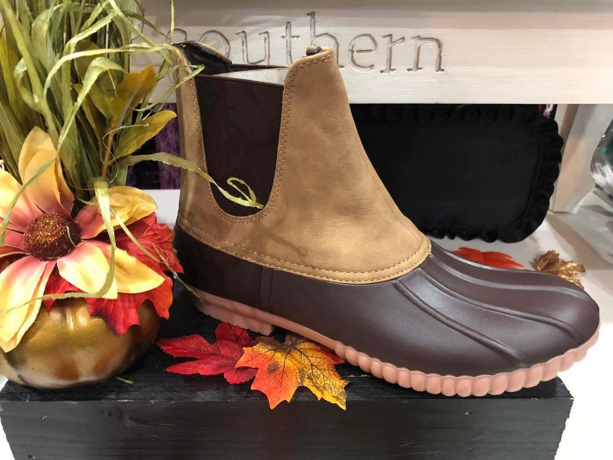 TAN SLIP DUCK BOOTS