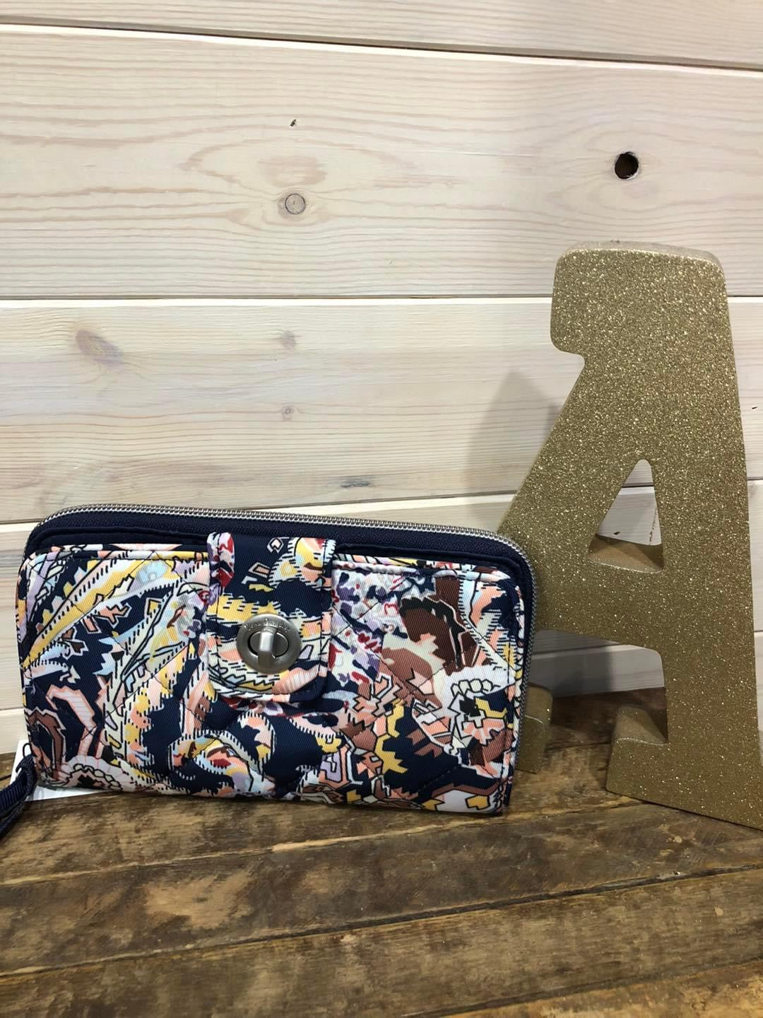 VERA BRADLEY RFID TURNLOCK WALLET TANGIER PAISLEY