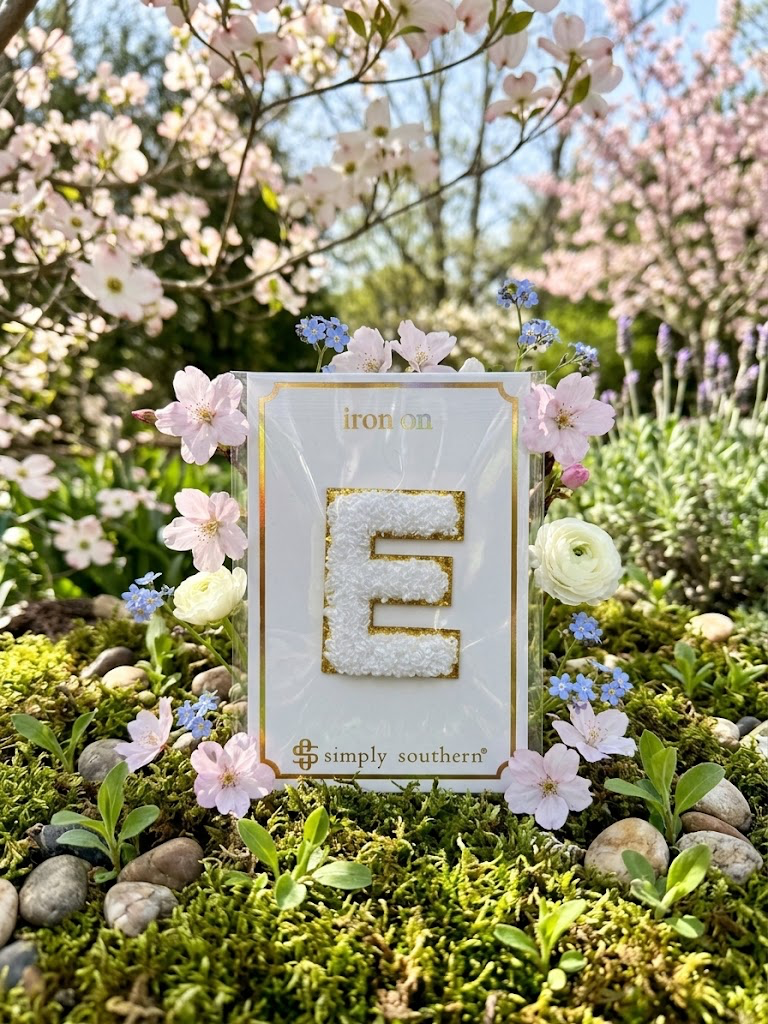 SS Iron On Initials White/Gold Glitter