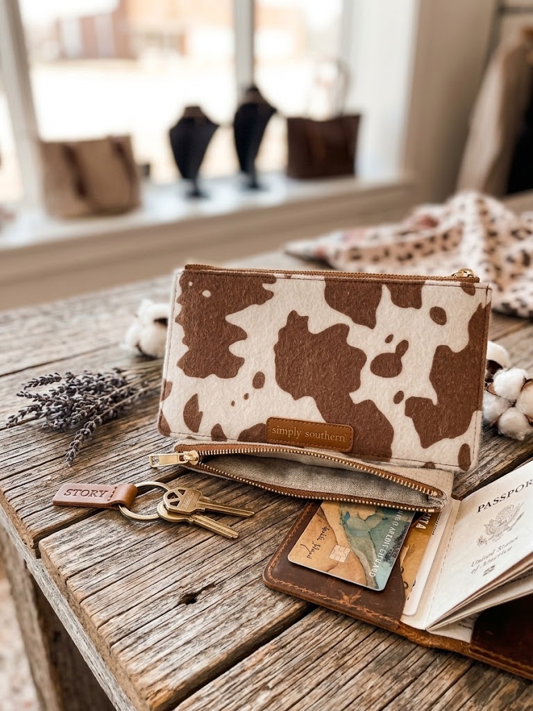 SS Zip Wallet Cow