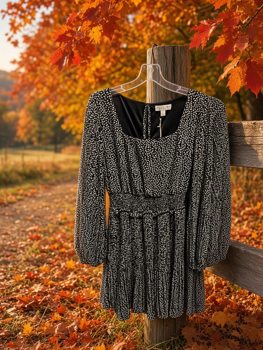 She+Sky Black and White Ditsy Print Long Sleeve Dress