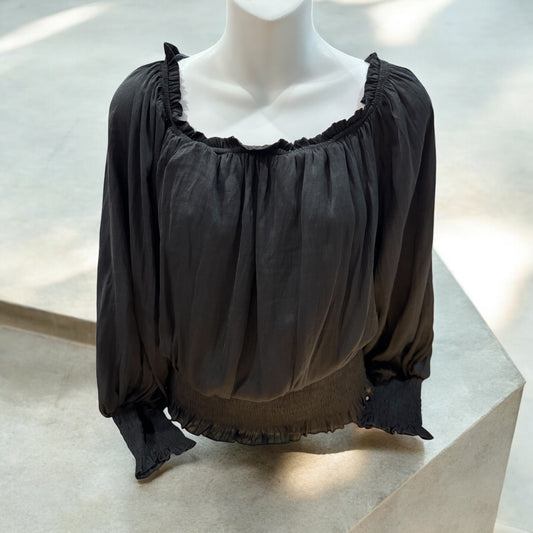 SHE+SKY BLACK BLOUSE