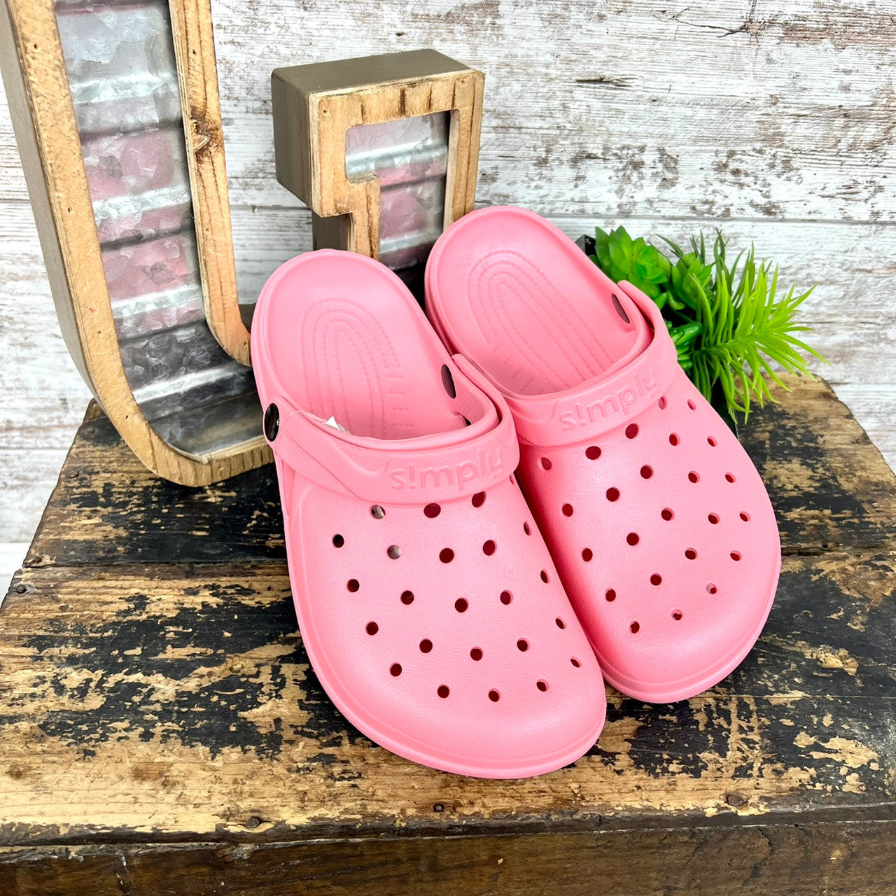 SIMPLY SOUTHERN CLOGS PINK